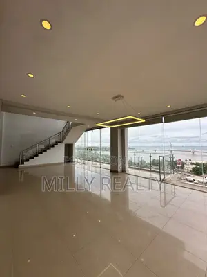 3bdrm Penthouse in Upanga West Pkt for sale