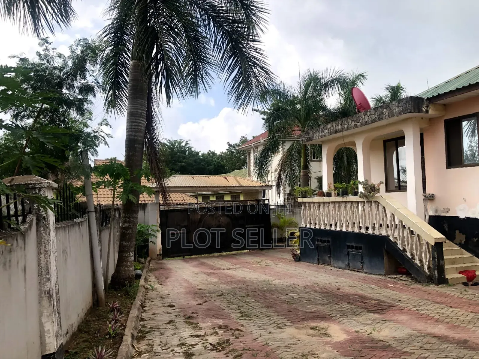 3bdrm House in Mbezi Magufuli Stand for sale
