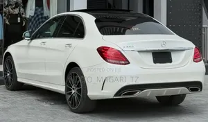 Mercedes-Benz C250 2015 White