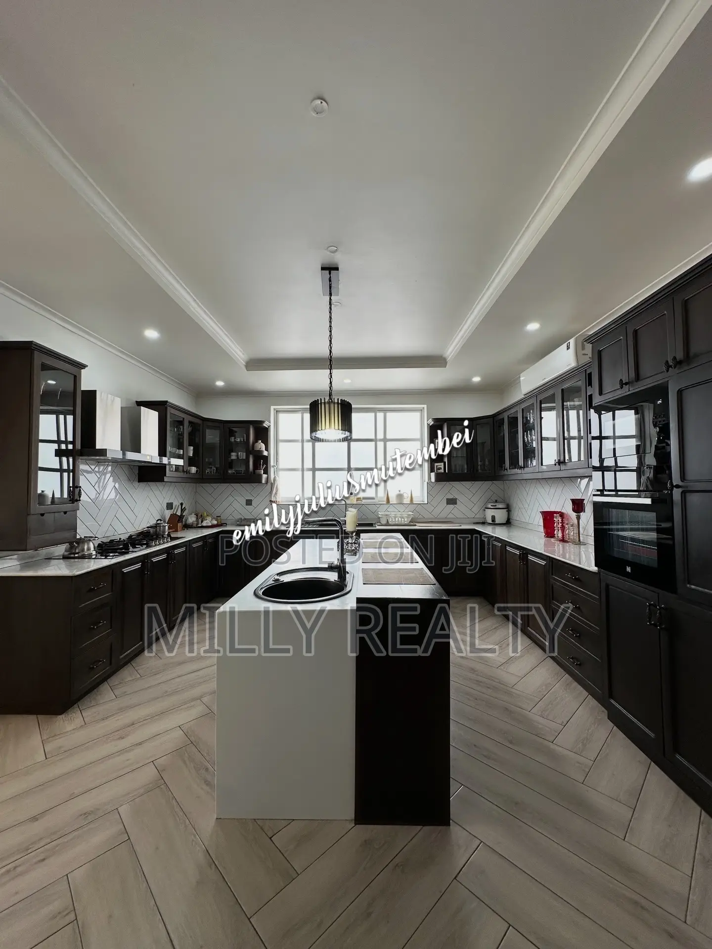 Furnished 5bdrm Villa in Mikocheni Premium for rent