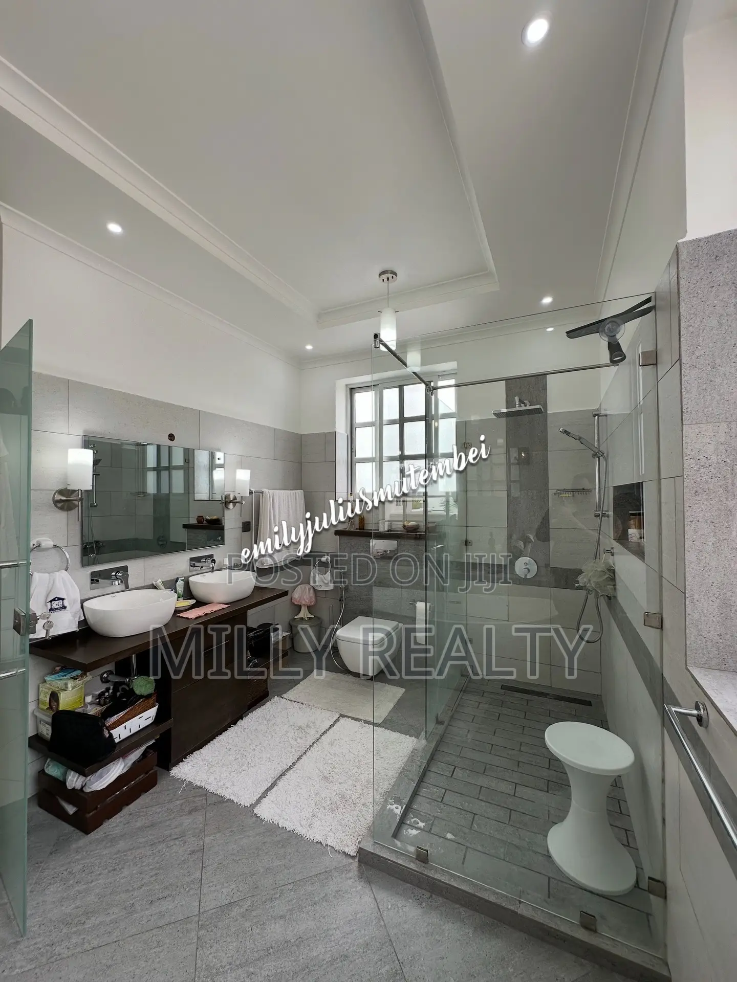 Furnished 5bdrm Villa in Mikocheni Premium for rent
