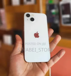 Apple iPhone 13 128 GB White