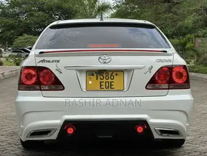 Toyota Crown 2007 White