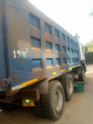 Howo Tipper Hp371