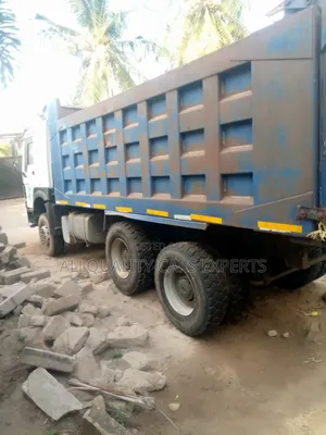 Howo Tipper Hp371