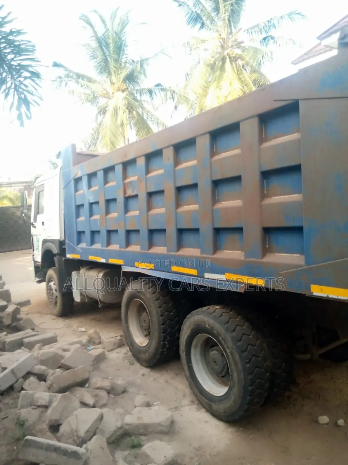 Howo Tipper Hp371