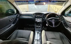 Toyota Kluger 2004 Silver