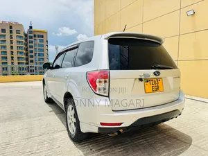 Subaru Forester 2009 Silver