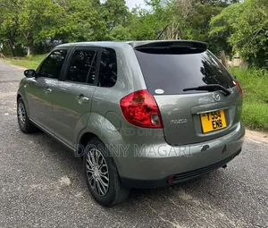 Mazda Verisa 2008 Green