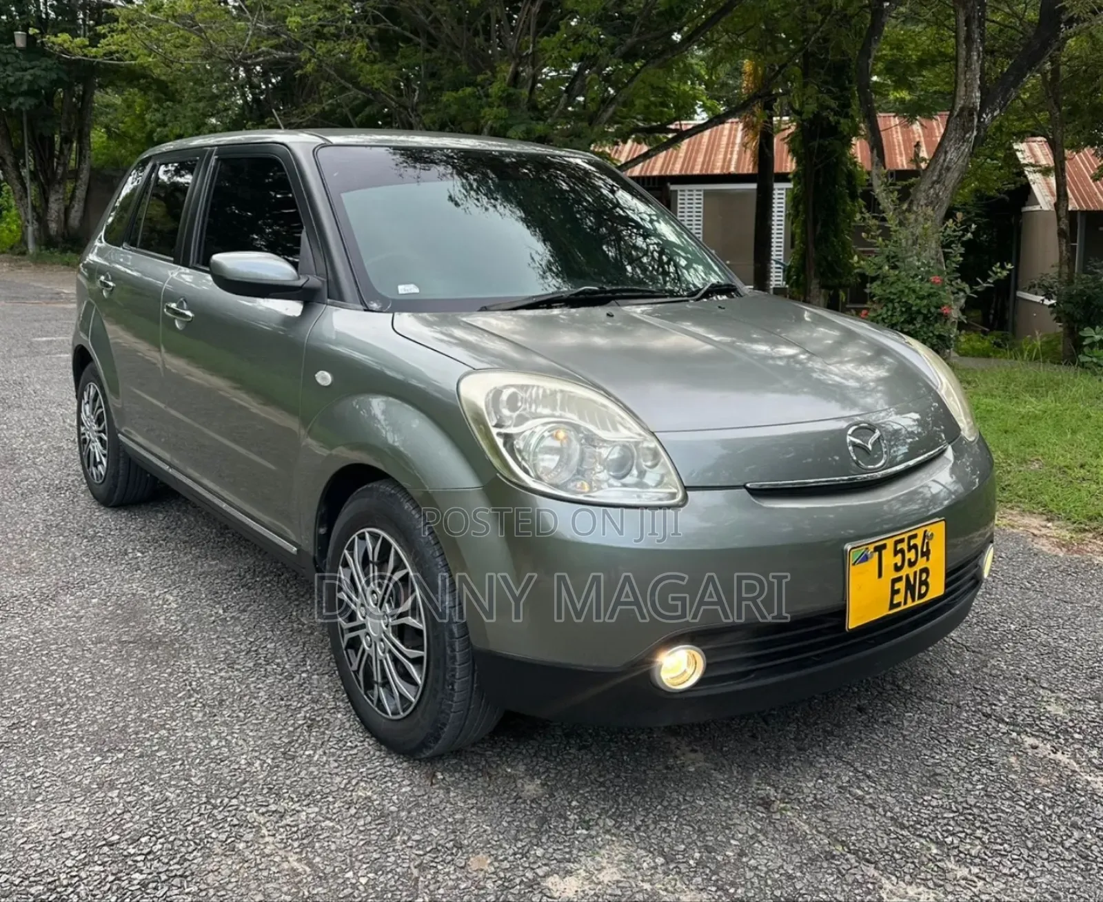 Mazda Verisa 2008 Green