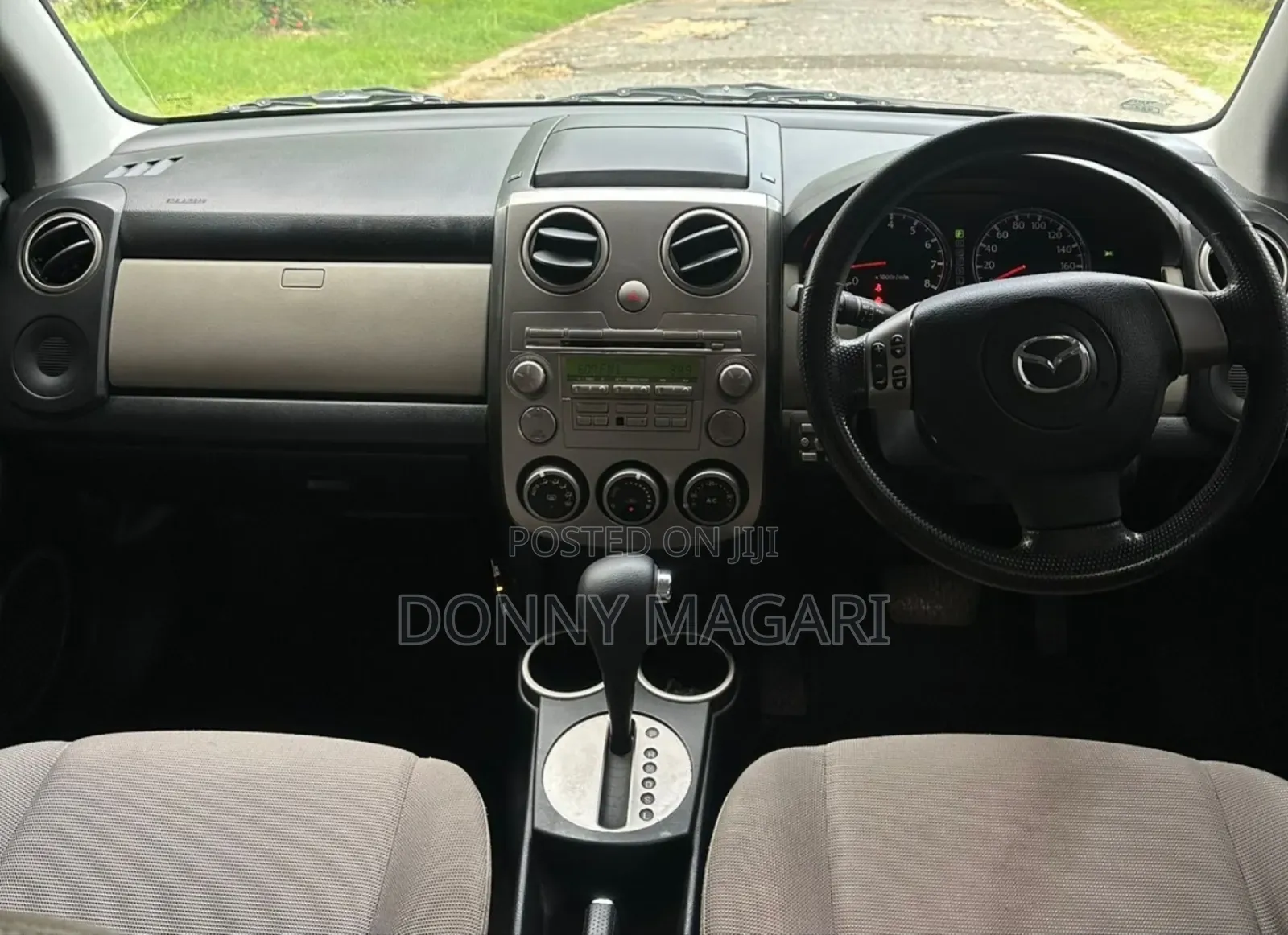 Mazda Verisa 2008 Green