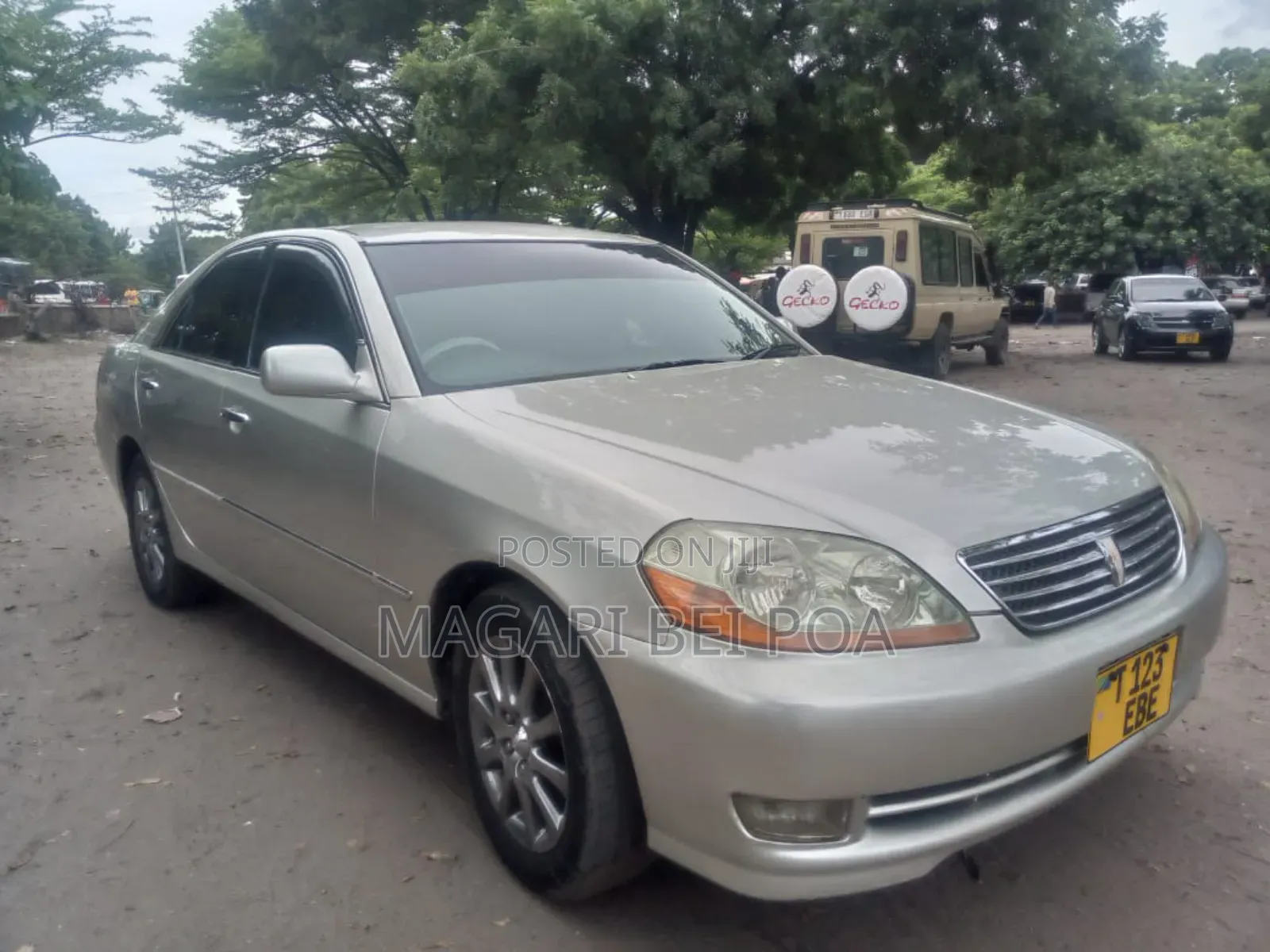 Toyota Mark II 2004 Silver