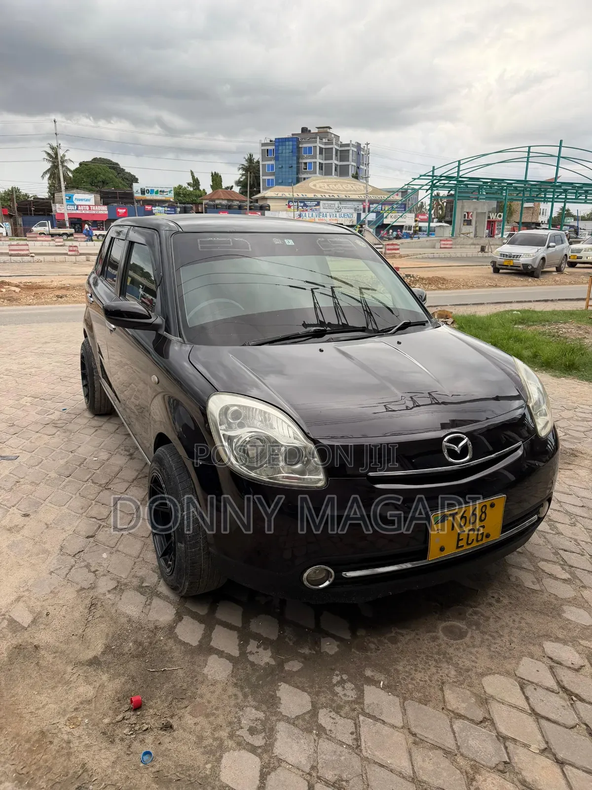 Mazda Verisa 2011 Purple