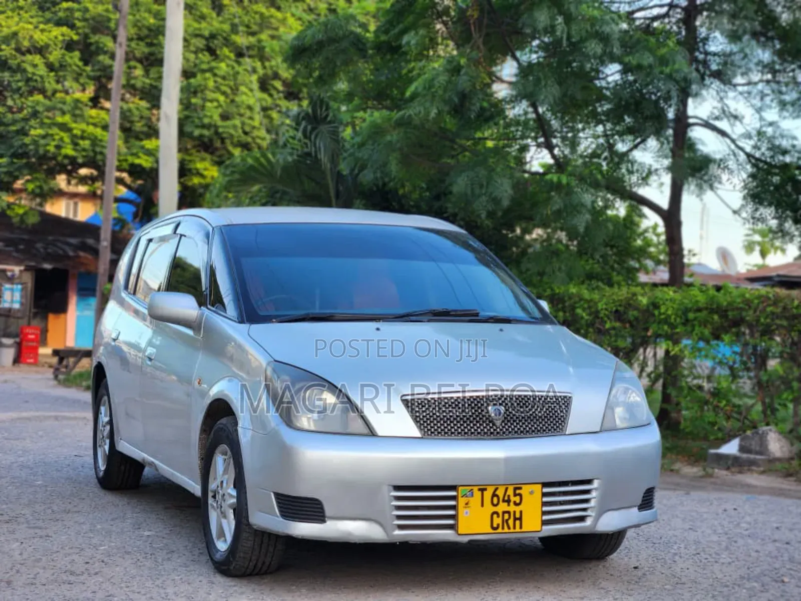 Toyota Opa 2002 Silver