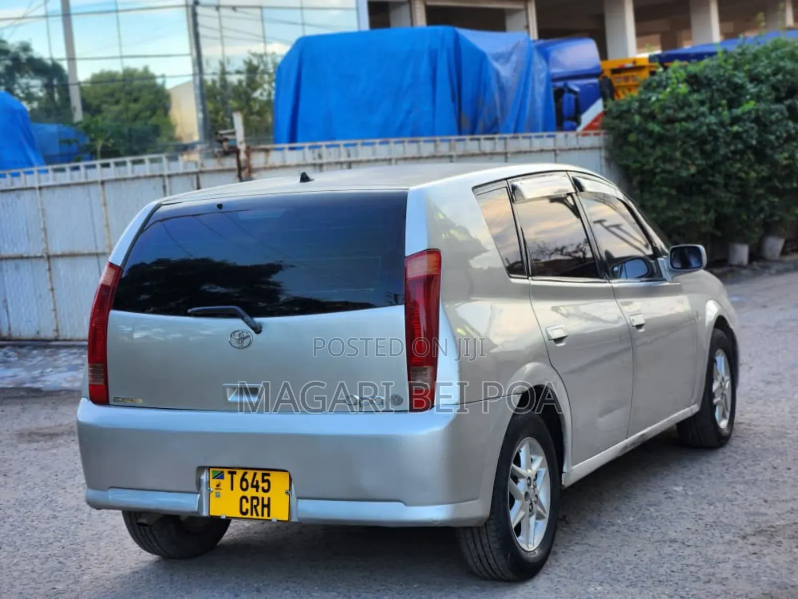 Toyota Opa 2002 Silver