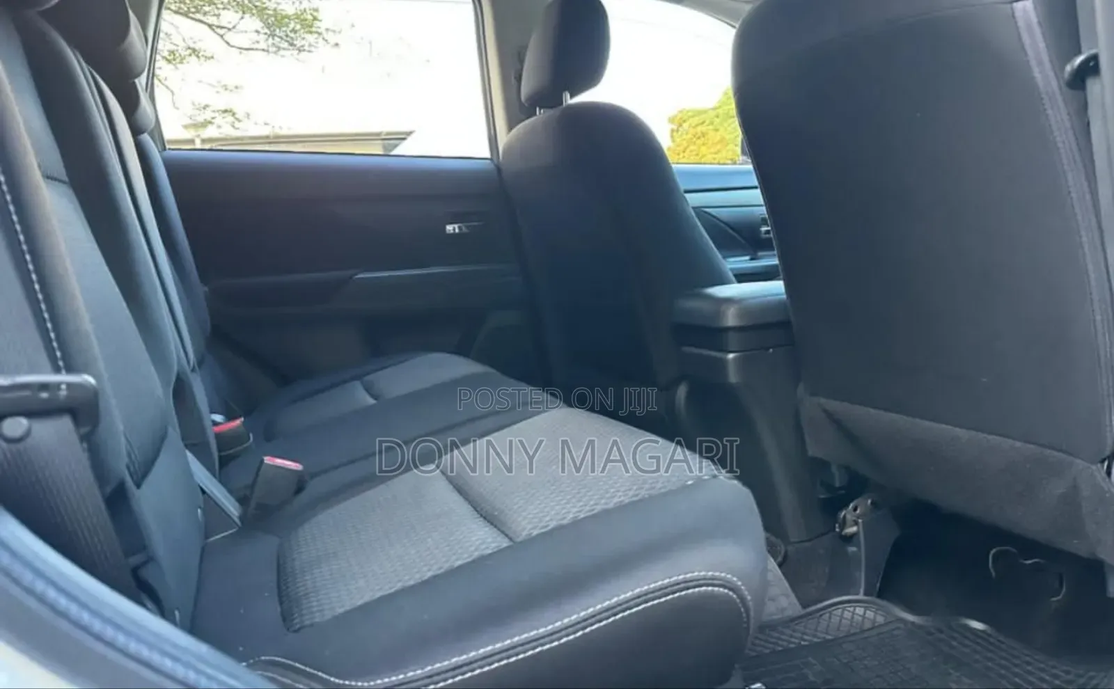 Mitsubishi Outlander 2015 White