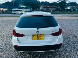 BMW X1 2011 White
