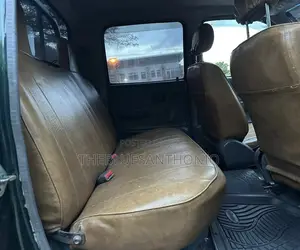 Toyota Hilux 1995 Green