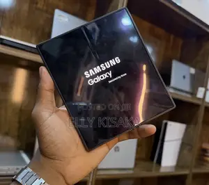 New Samsung Galaxy Z Fold6 256 GB Black