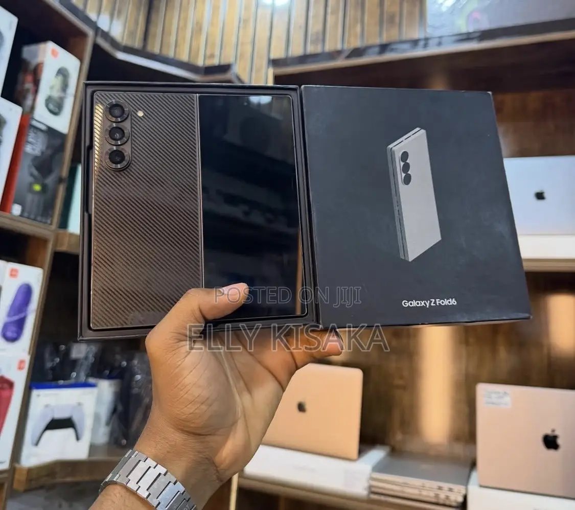 New Samsung Galaxy Z Fold6 256 GB Black