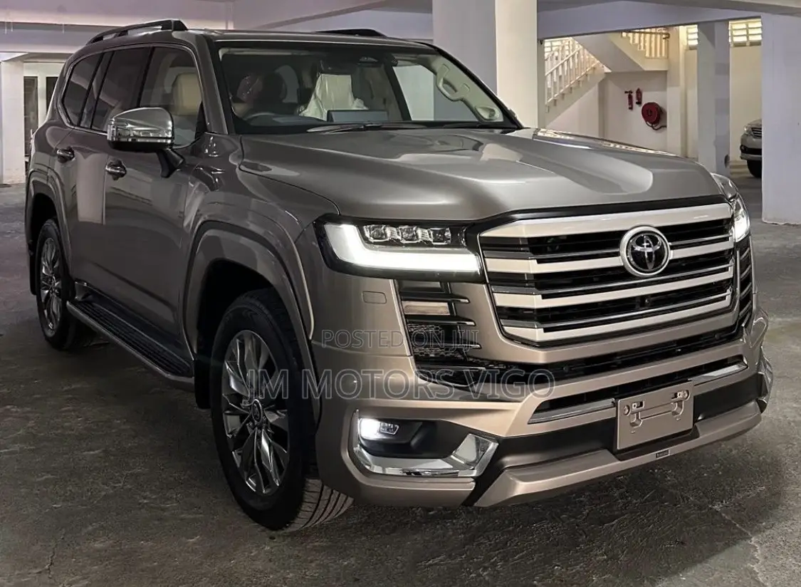 Toyota Land Cruiser 2025 Gray