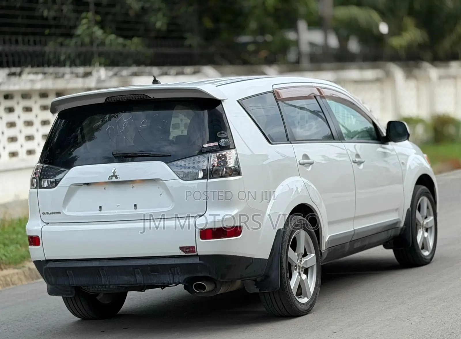 Mitsubishi Outlander 2008 White