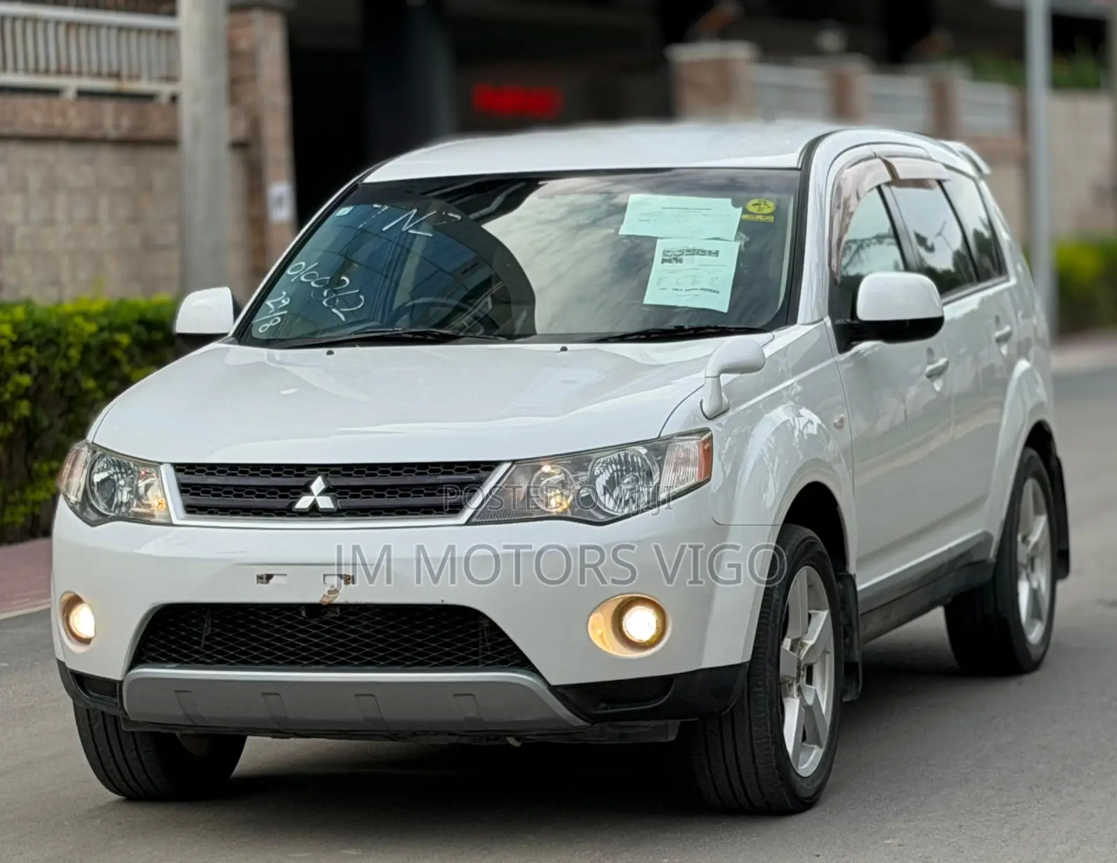 Mitsubishi Outlander 2008 White