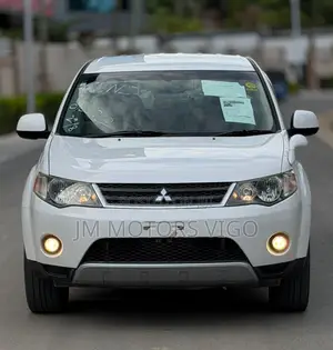 Mitsubishi Outlander 2008 White