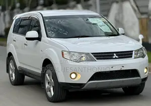 Mitsubishi Outlander 2010 White