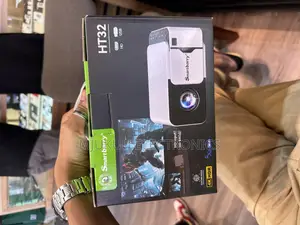  Projector