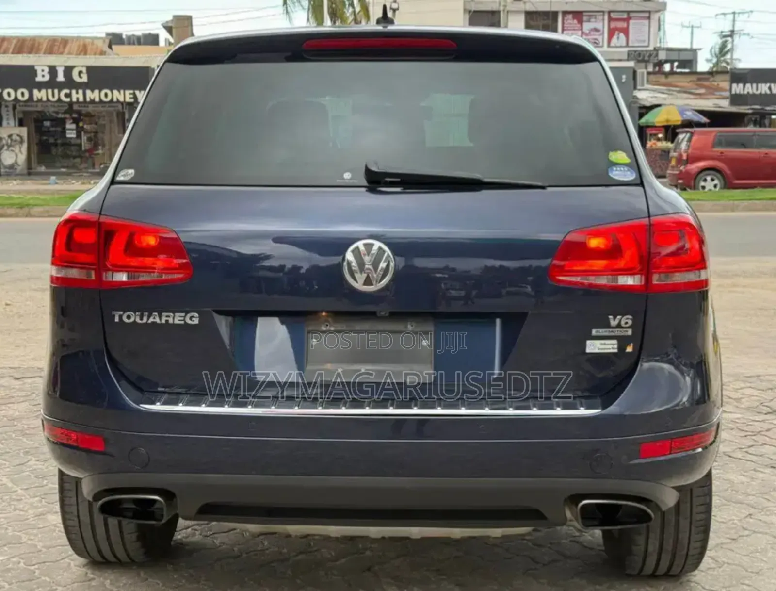 Volkswagen Touareg 2011 Burgundy