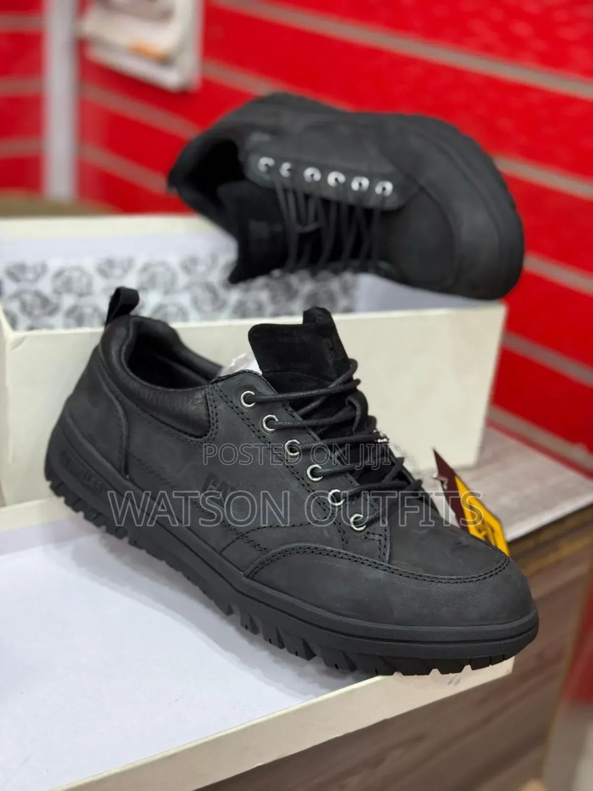Men's Leather Shoes Very Smart and Beautiful