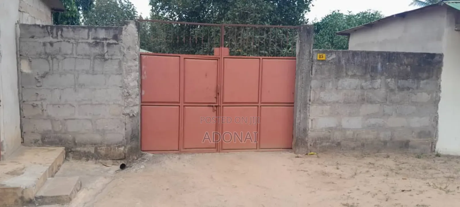 Nyumba Na Eneo Kubwa Kibaha