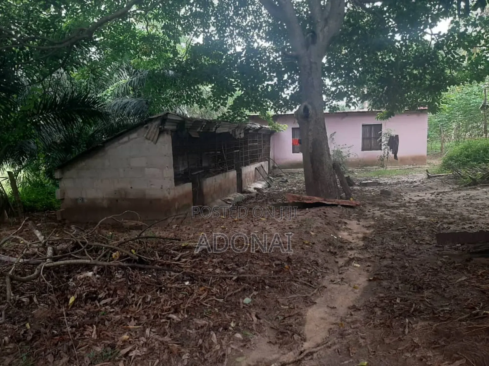 Nyumba Na Eneo Kubwa Kibaha