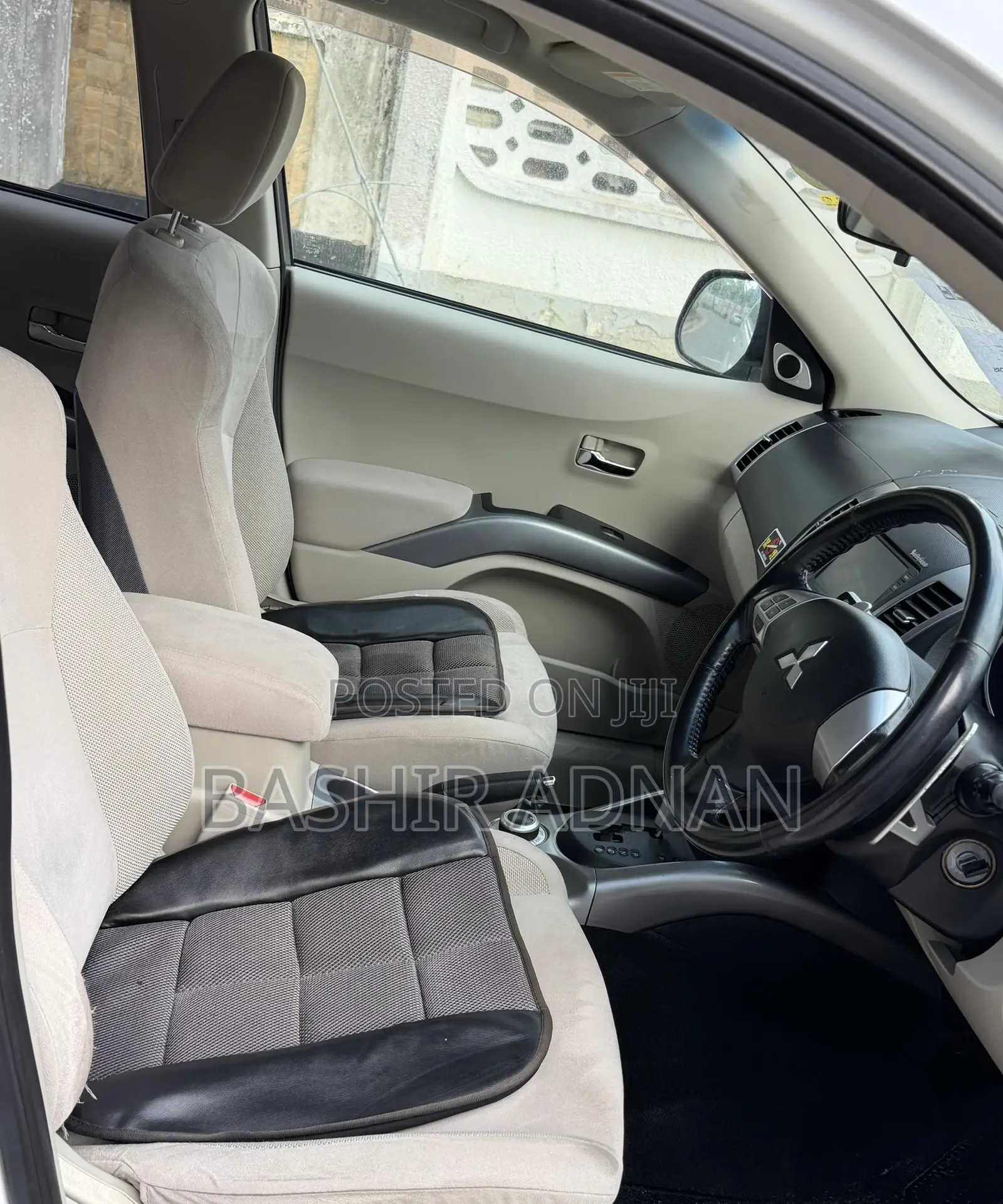 Mitsubishi Outlander 2008 White