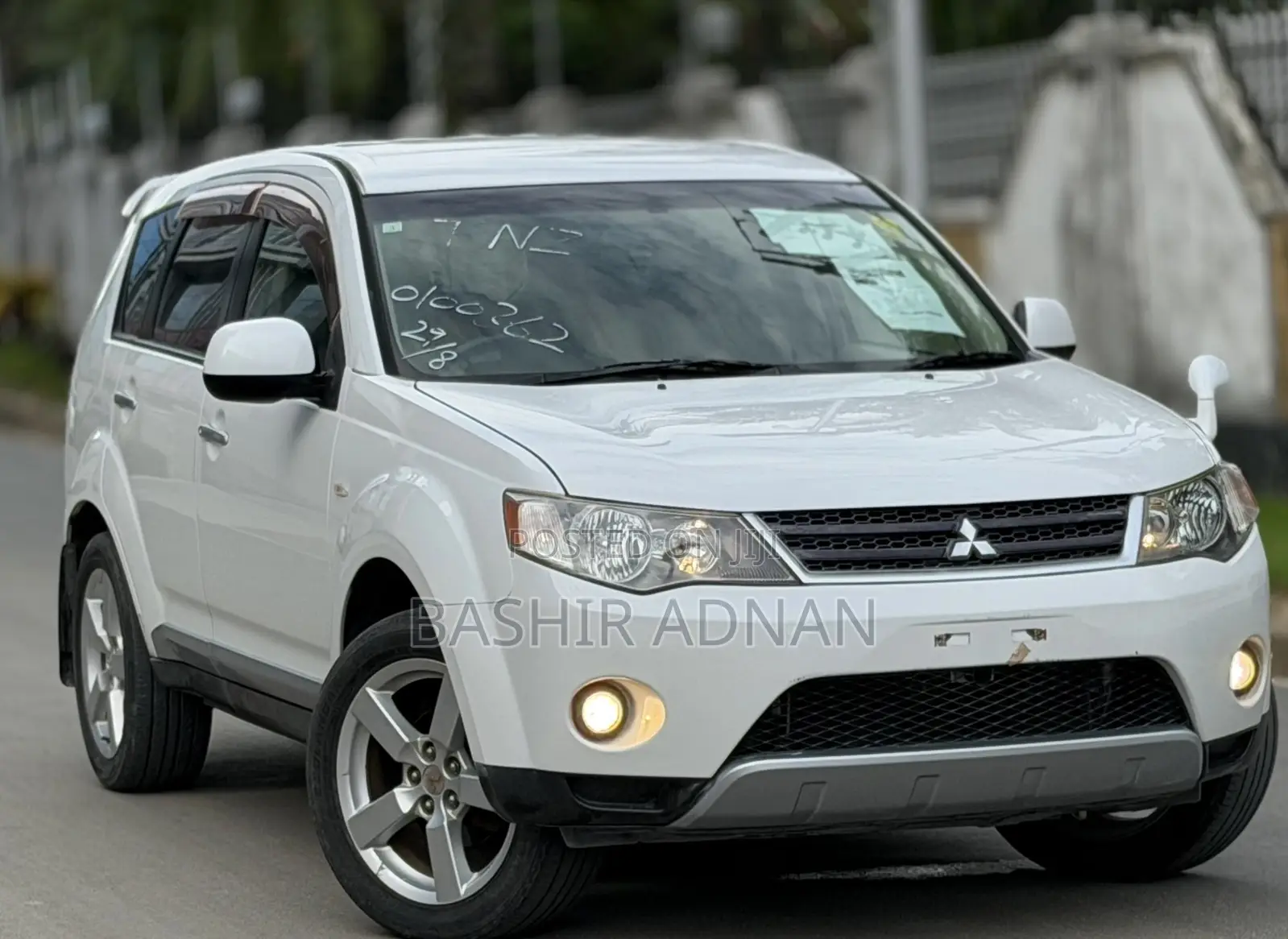 Mitsubishi Outlander 2008 White