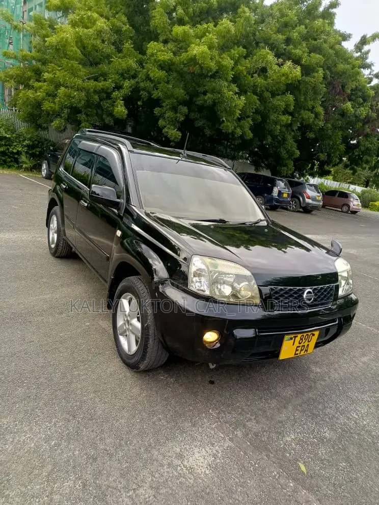 Nissan X-Trail 2005 Black