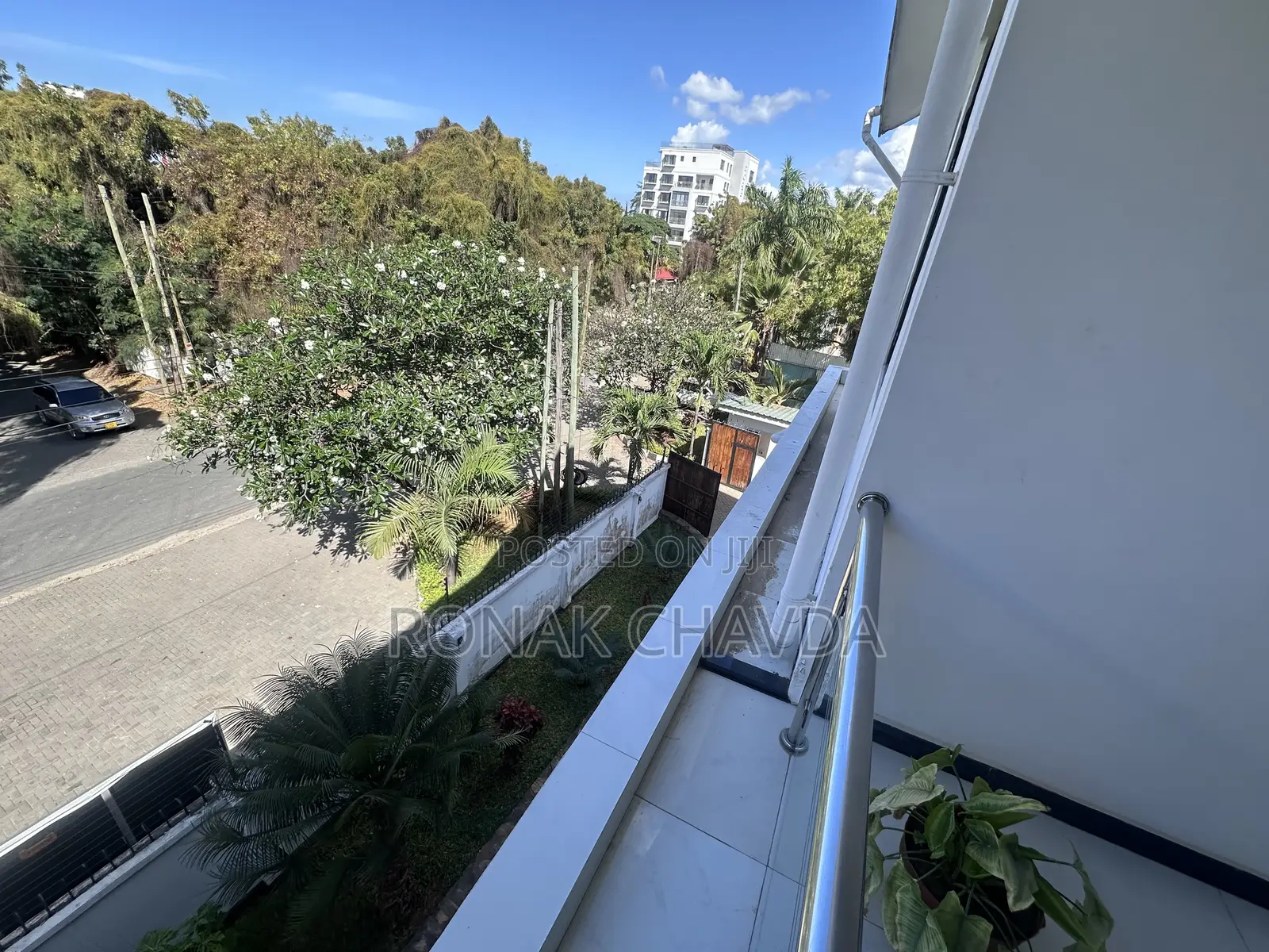 8bdrm Bungalow in Masaki for sale