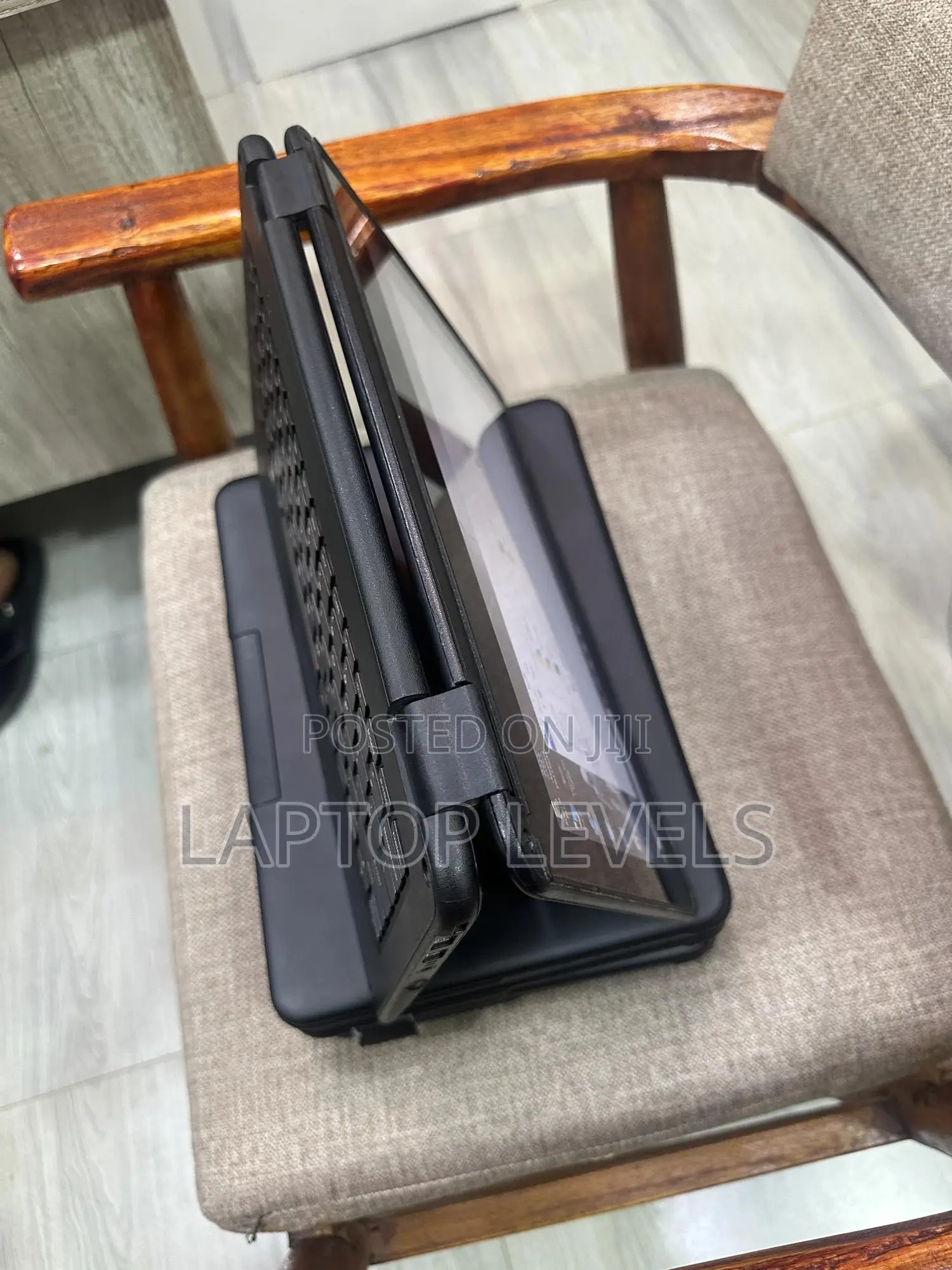 Laptop Lenovo N23 Winbook 4GB Intel SSD 128GB