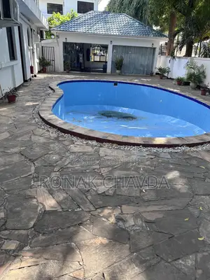 8bdrm Bungalow in Masaki for sale