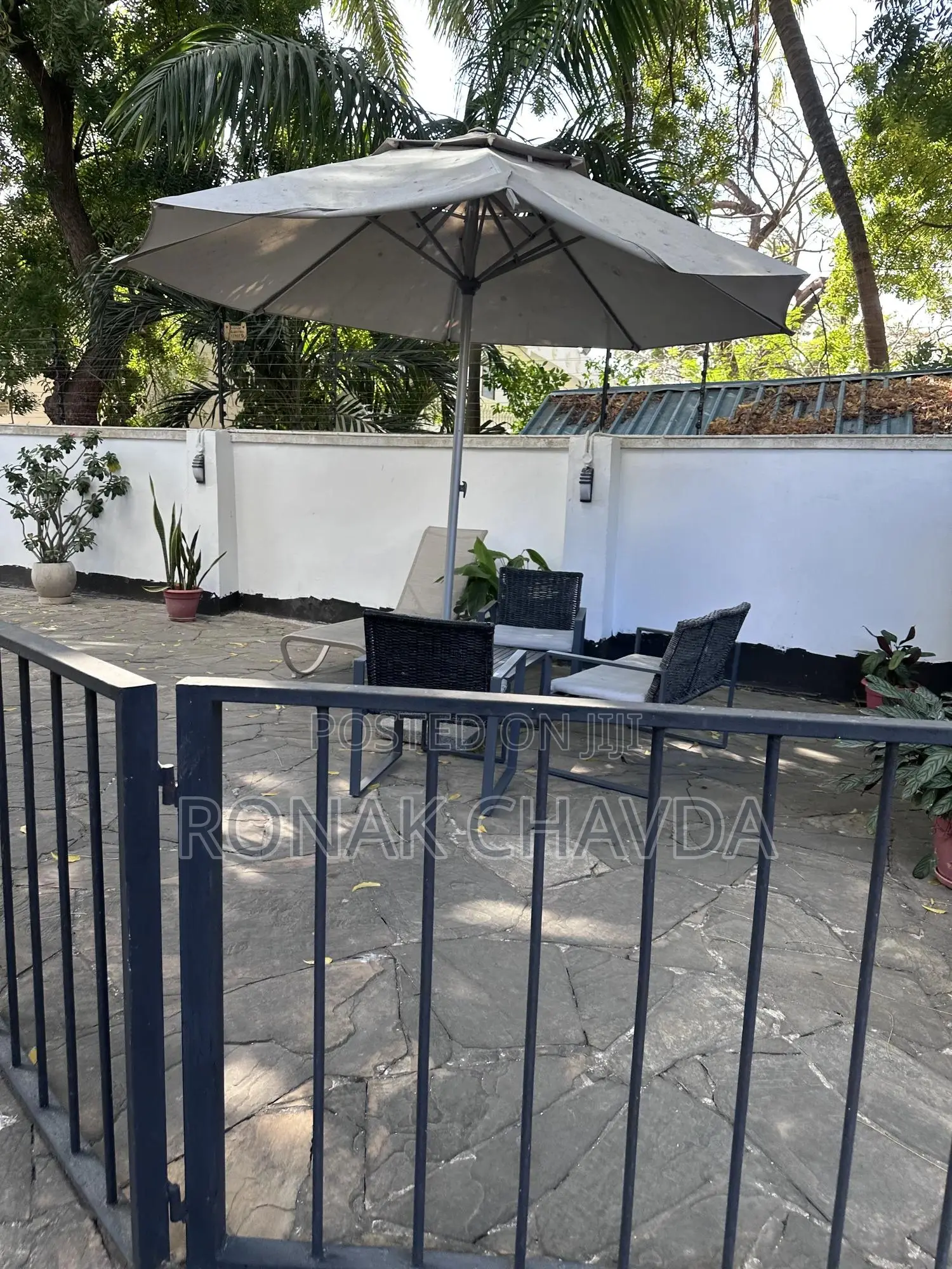 8bdrm Bungalow in Masaki for sale