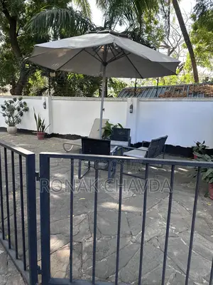 8bdrm Bungalow in Masaki for sale