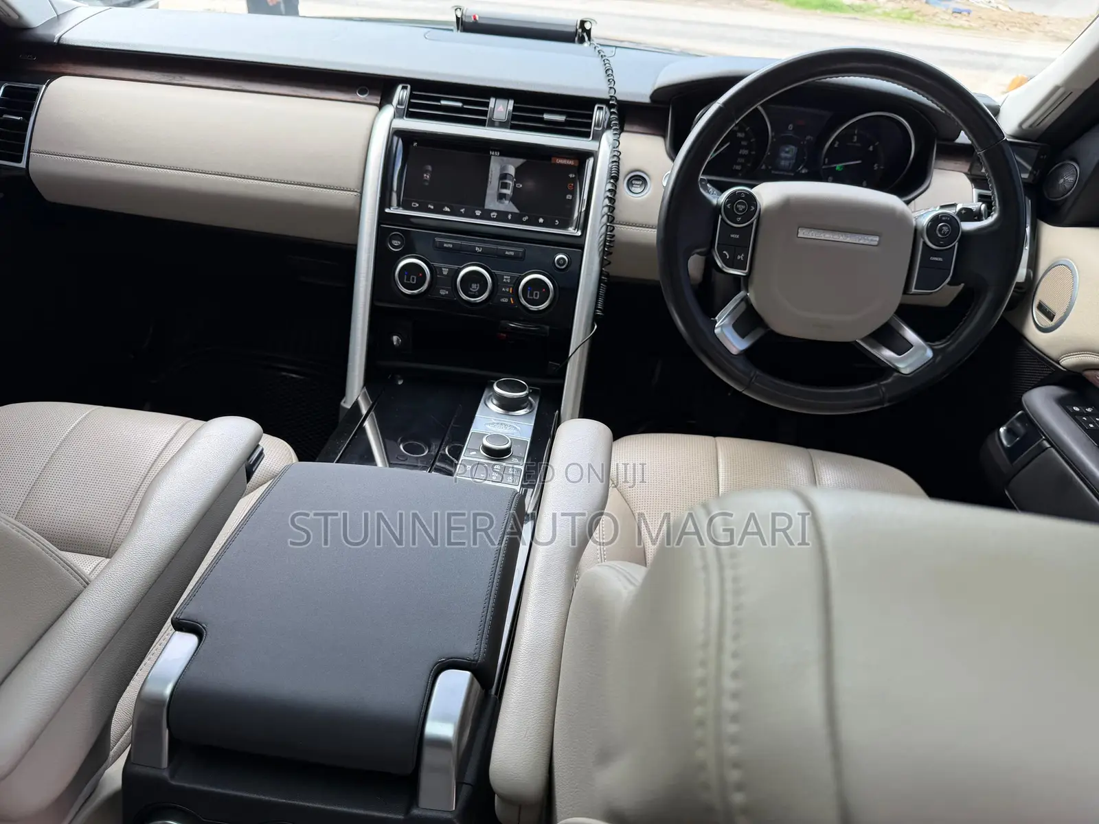 Land Rover Discovery Sport 2018 Black