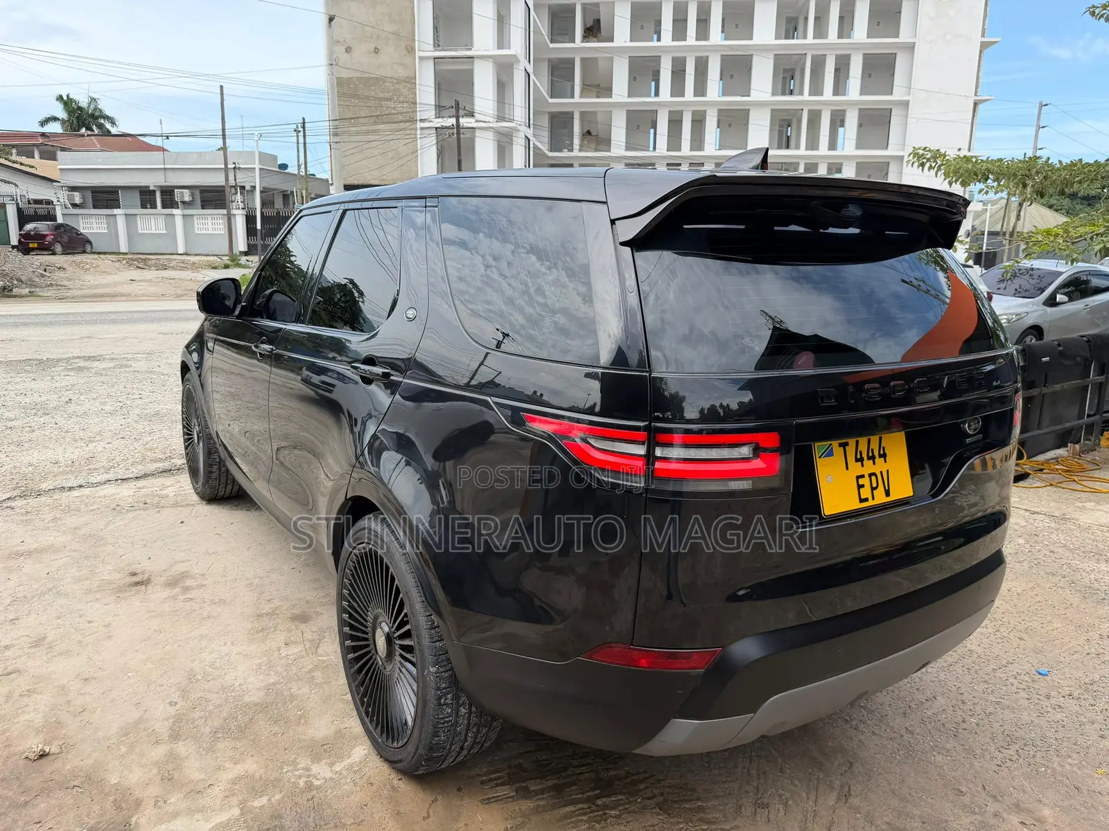 Land Rover Discovery Sport 2018 Black