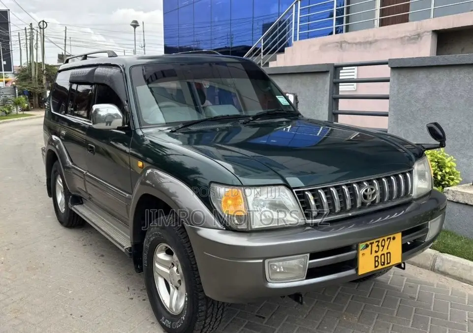 Toyota Land Cruiser Prado 1999 Green