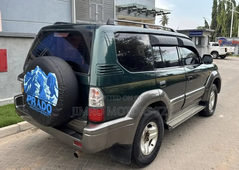 Toyota Land Cruiser Prado 1999 Green