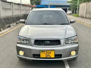 Subaru Forester 2004 Beige