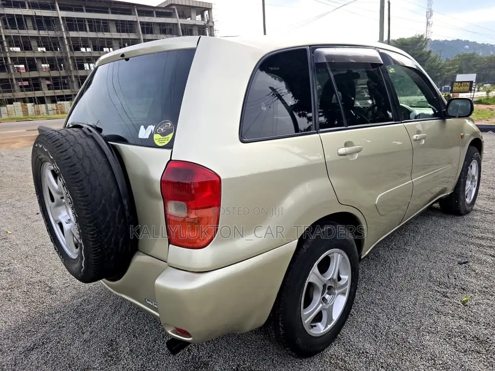Toyota RAV4 2005 Silver