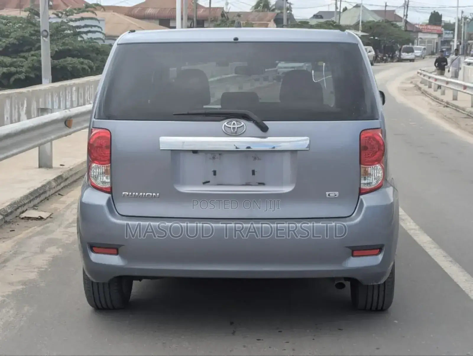 Toyota Corolla Rumion Hatchback 1.8 AWD 2009 Gray