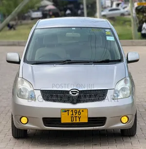 Toyota Corolla Spacio 2004